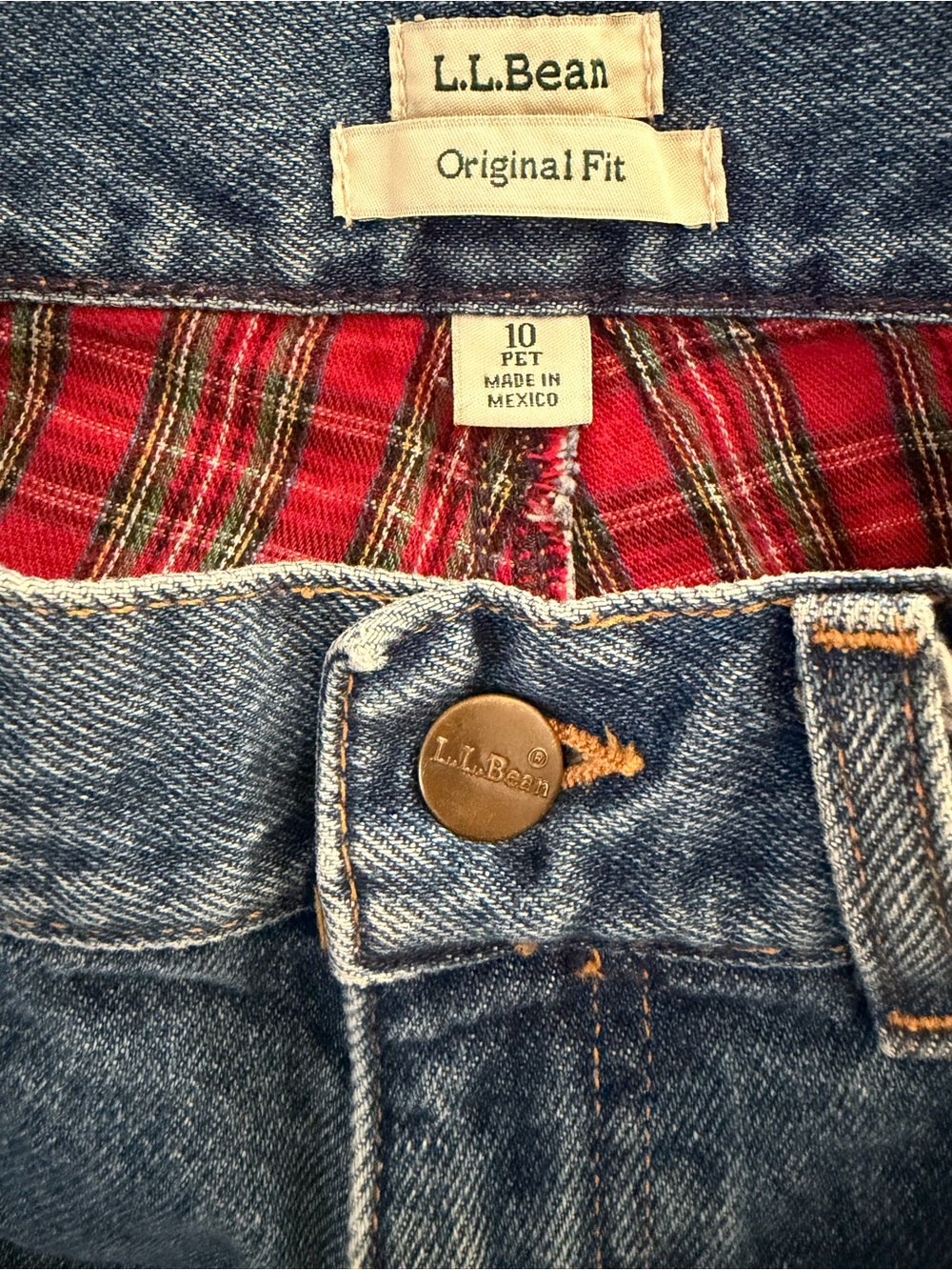 L.L.Bean Flannel-Lined Jeans - Original Fit - Women's 10 Petite - Plaid Lining - Picture 4 of 5